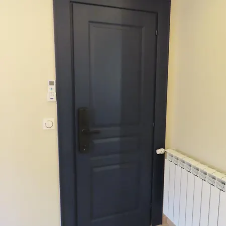 Deux Personnes Avec Salle De Bain Privative Gæstehus Bondy